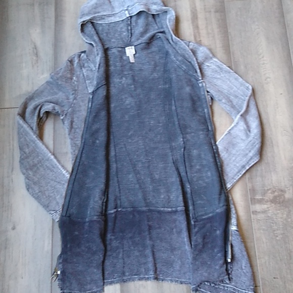 XCVI - Dusty Gray Hooded Zipper Jacket | Asymmetrical Hem - Size: Small - Picture 9 of 12